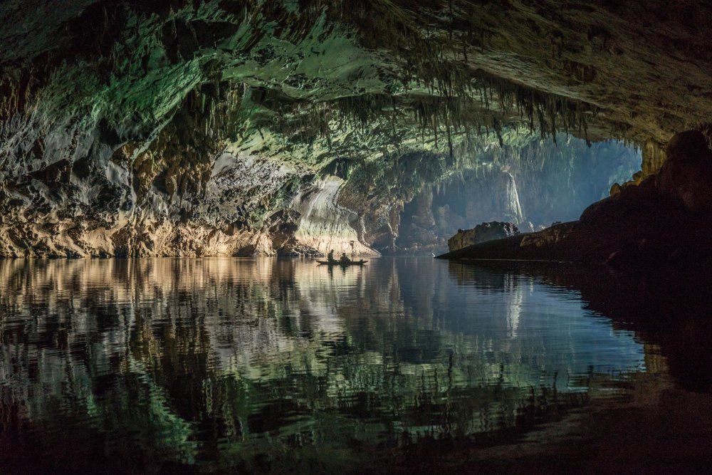 Incredible hidden cave Tem Hong in Laos