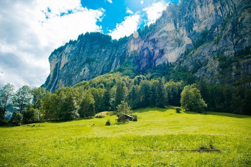 Lauterbrunnen - the Valley of 72 Waterfalls