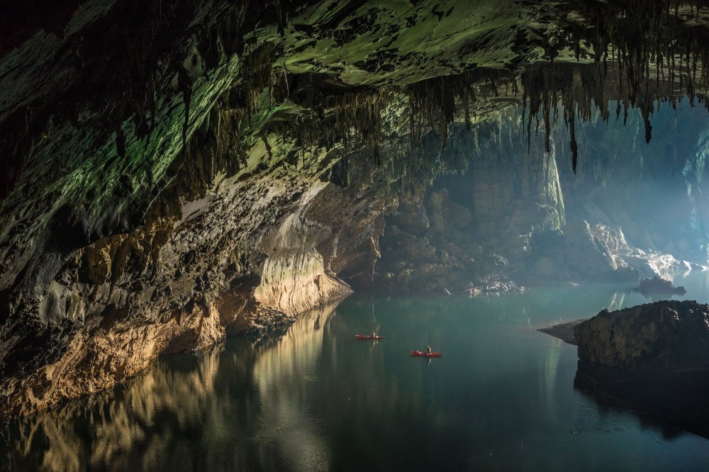 Incredible hidden cave Tem Hong in Laos