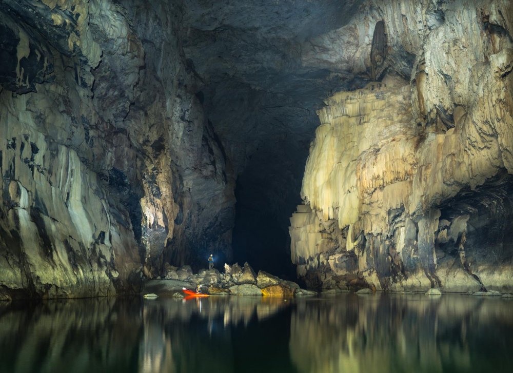 Невероятная скрытая пещера Тэм Хун в Лаосе