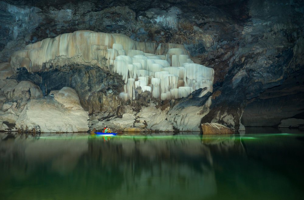 Incredible hidden cave Tem Hong in Laos