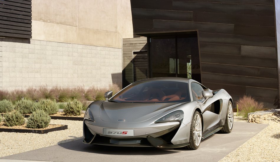 McLaren 570S: the first sports coupe Sport Series