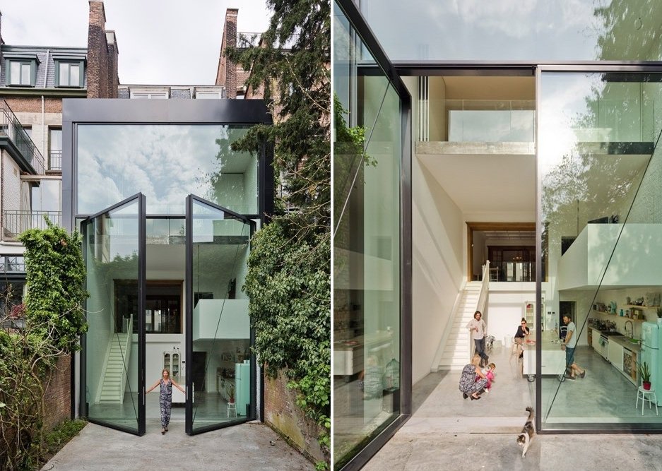 The house with the world's largest glass doors