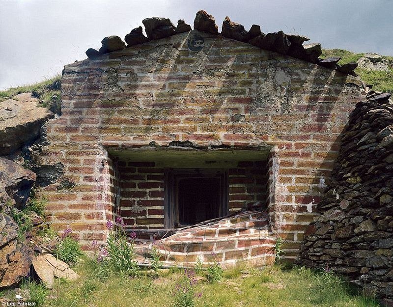 Disguised Swiss bunkers