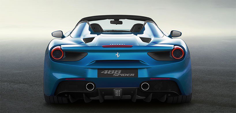 Convertible Ferrari 488 Spider: a month before the premiere