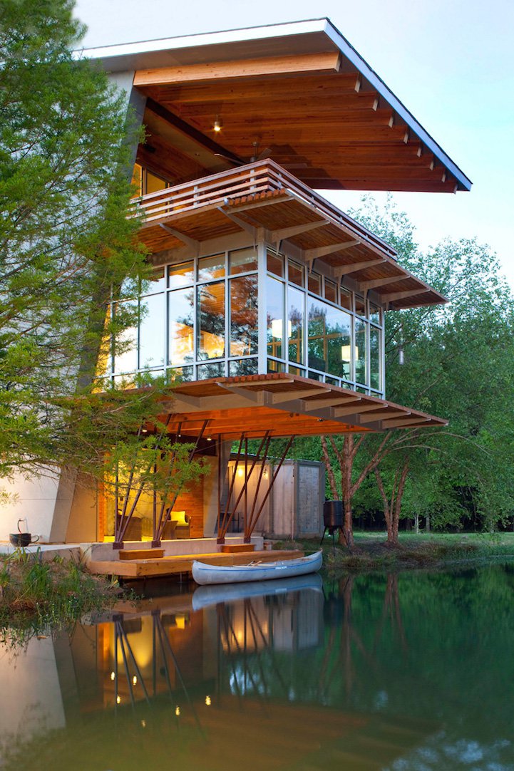 Pond House - environmentally friendly beauty