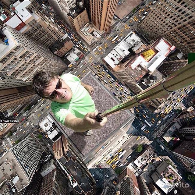 30 selfies, which are filled with adrenaline. Already captures the spirit!