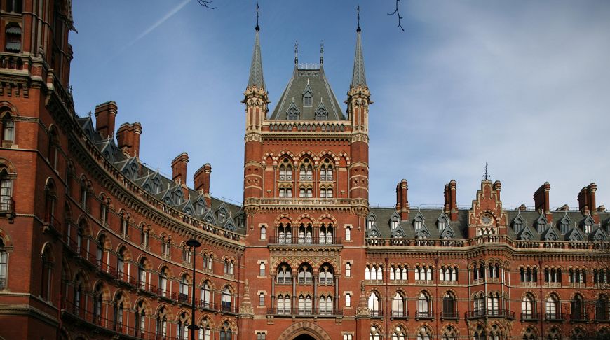 Таємничий Лондон: 12 готичних будівель столиці