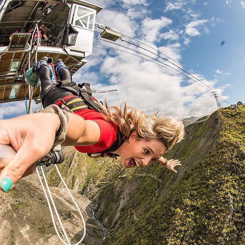 30 selfies, which are filled with adrenaline. Already captures the spirit!