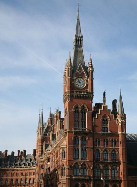 Таинственный Лондон: 12 готических зданий столицы