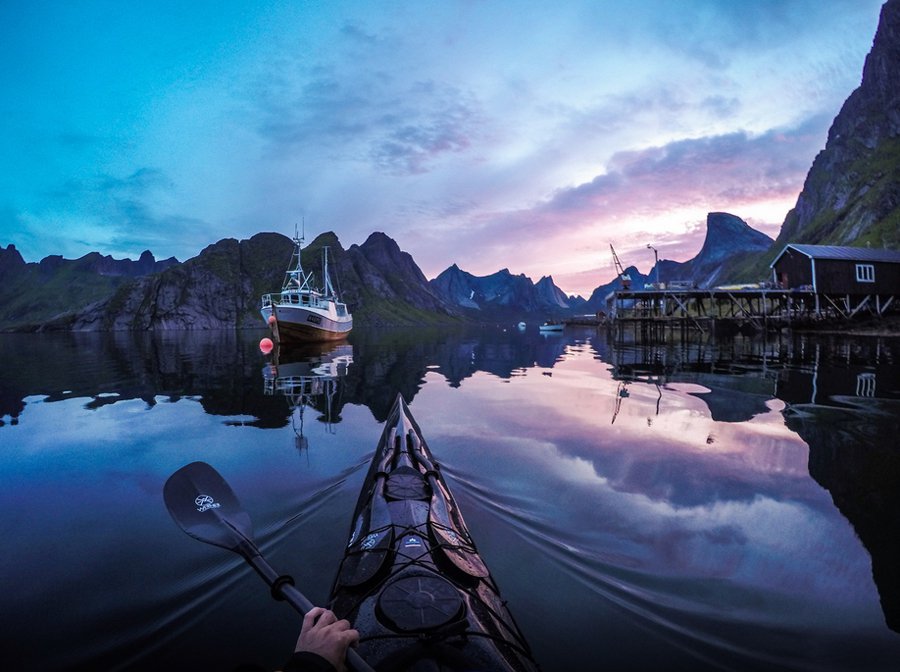 The beauty of Norwegian fjords from a kayak