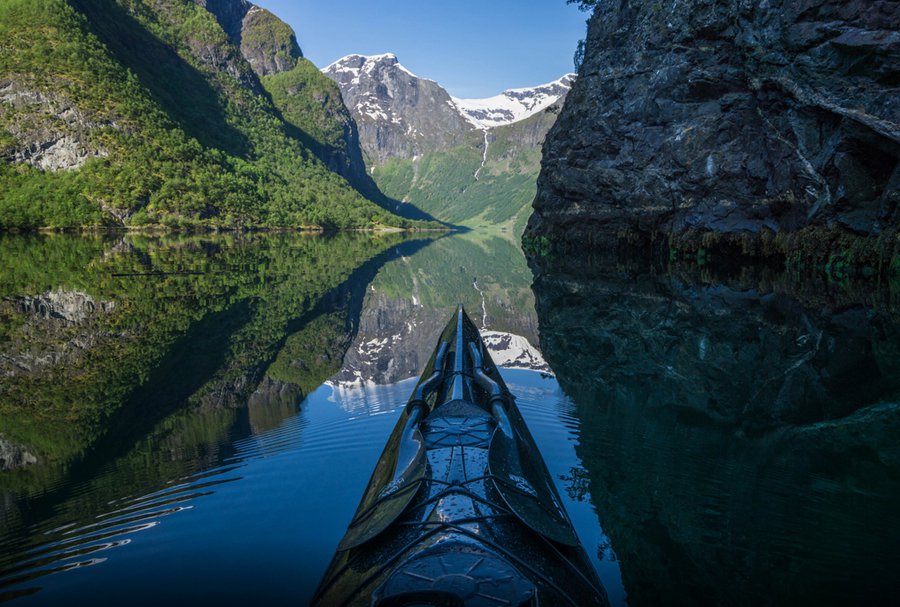 The beauty of Norwegian fjords from a kayak