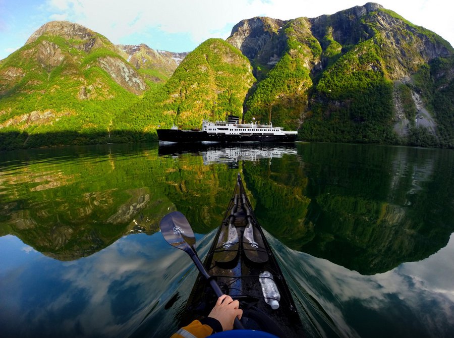 The beauty of Norwegian fjords from a kayak