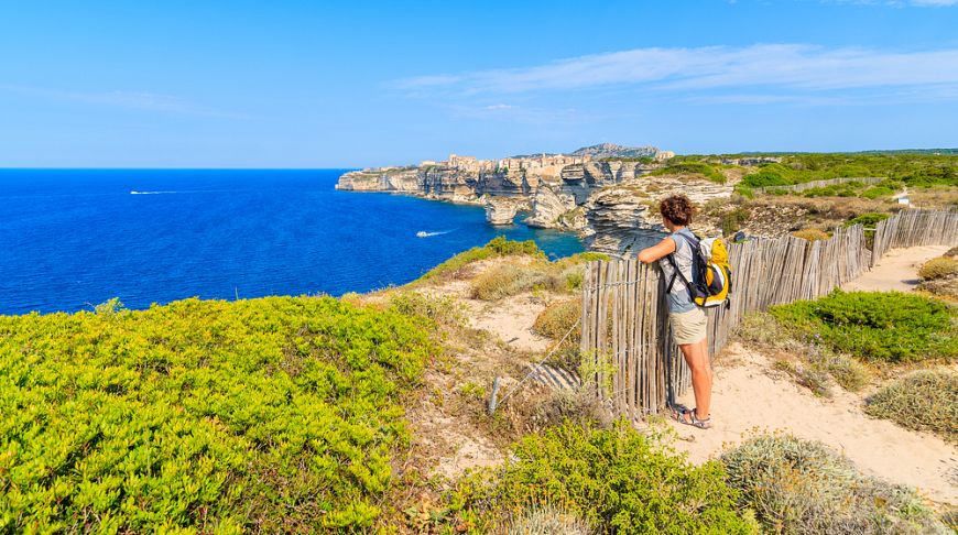 Райські куточки: 7 найкрасивіших островів Франції, які варто побачити кожному