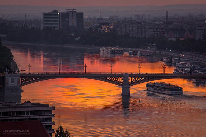 Budapest: dawns ... sunsets ...