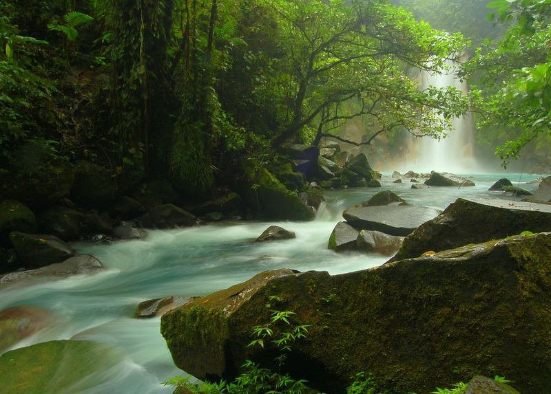 The Blue River of Rio Celeste