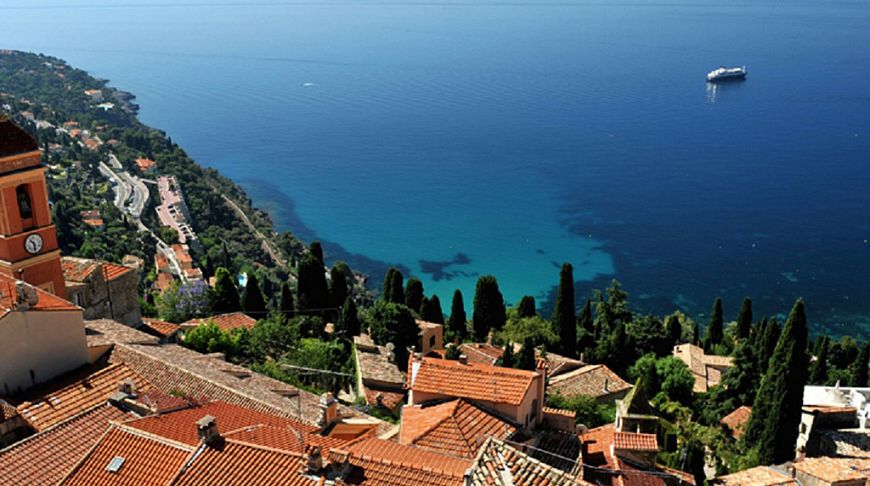 Azure paradise: 11 reasons for getting to know Nice