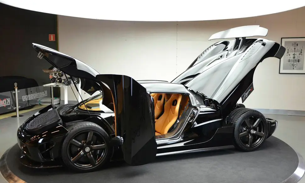 ТОП-5 самых быстрых автомобилей планеты