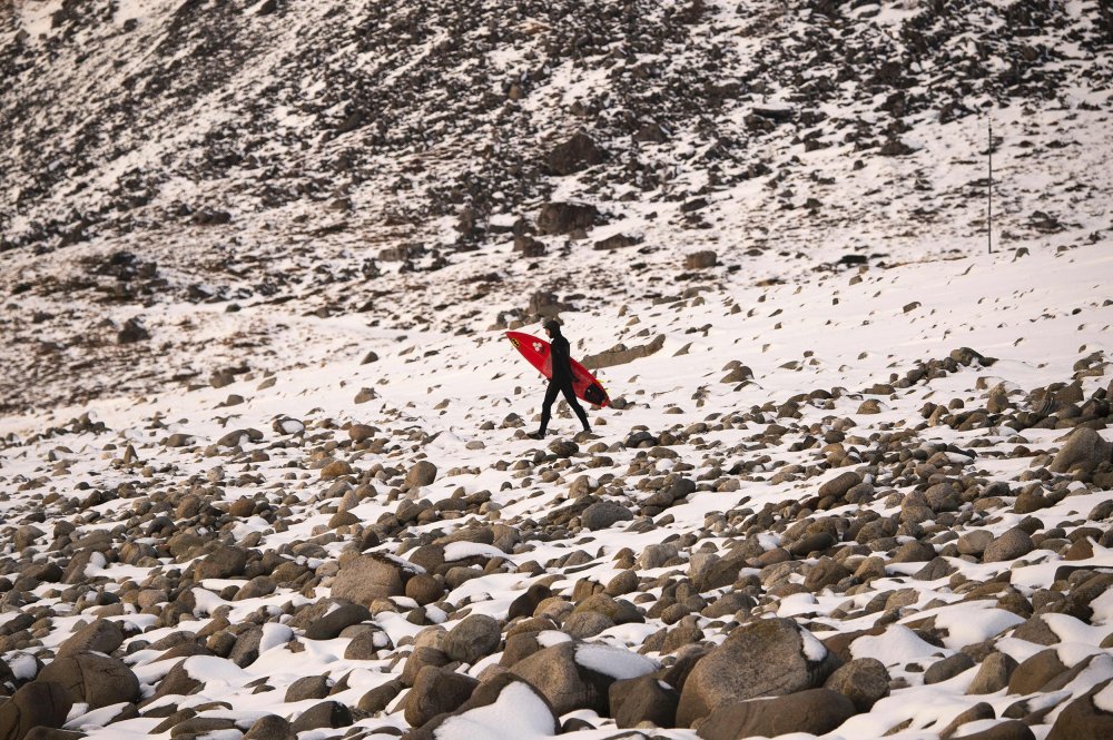 Extreme Arctic Surfing