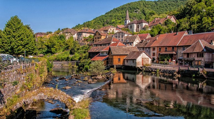 11 secluded places in France, where it's worth to visit everyone