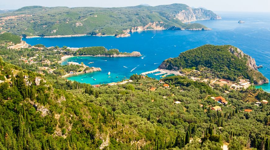 Unlike: the top 10 islands of Greece