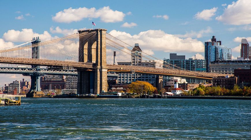 Look here: TOP-10 of the most beautiful views of New York