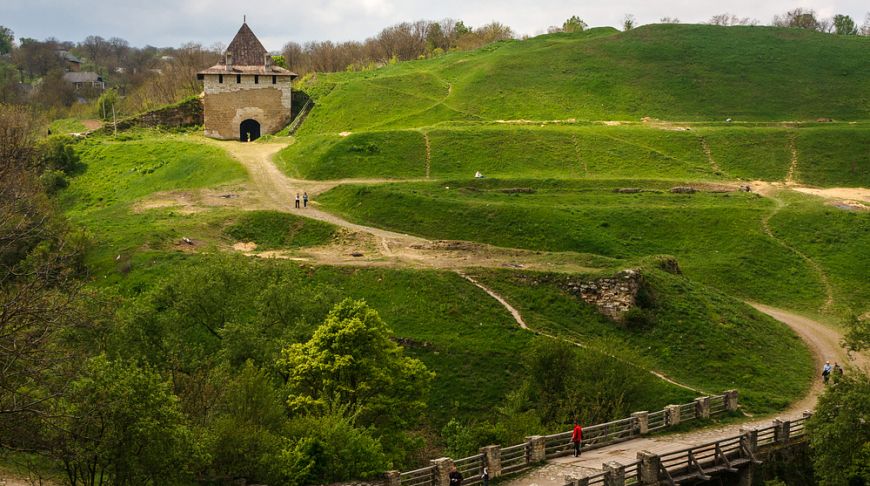 TOP-10: unique national parks of Ukraine