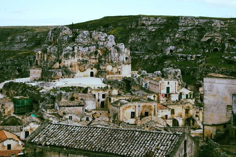 The oldest cave city in the world