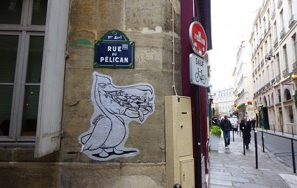 10 streets of Paris with very strange titles 