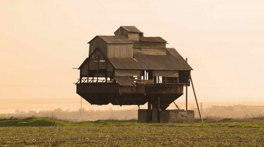 Amazing next: Top-15 unusual buildings of Ukraine