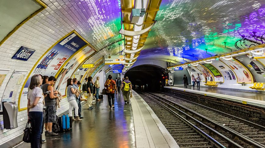 Подземное царство: 9 самых красивых станций метро Парижа