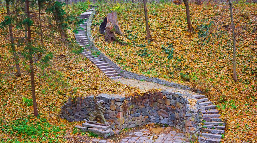 Ukraine's stairs, which must necessarily rise