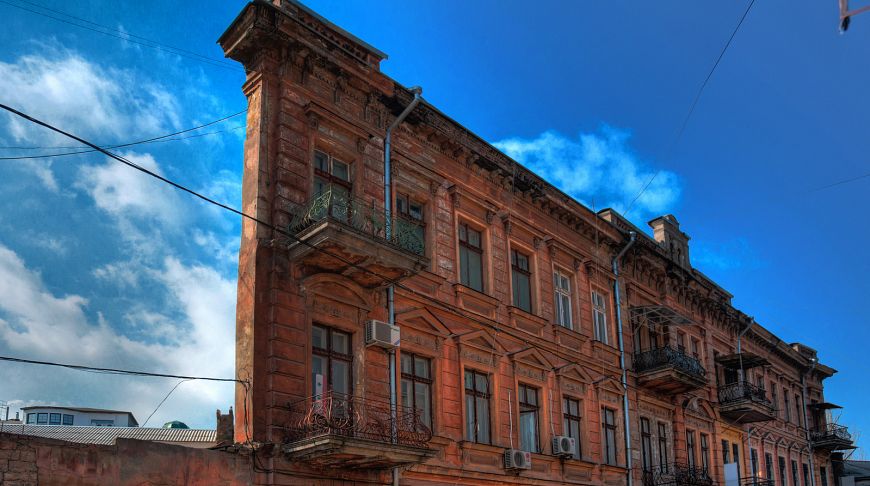 Amazing next: Top-15 unusual buildings of Ukraine