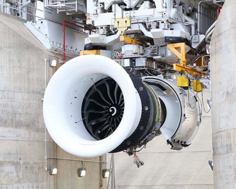 The world's largest jet engine