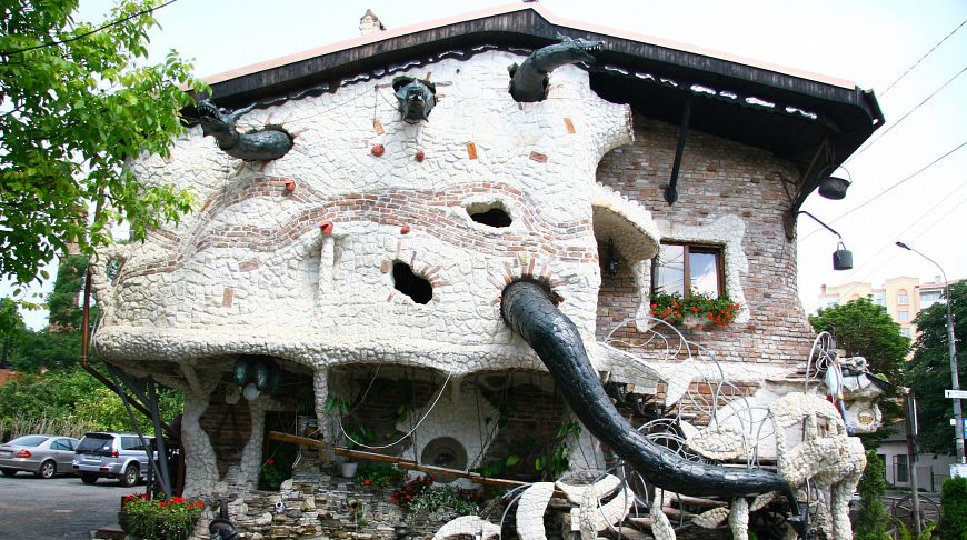 Amazing next: Top-15 unusual buildings of Ukraine