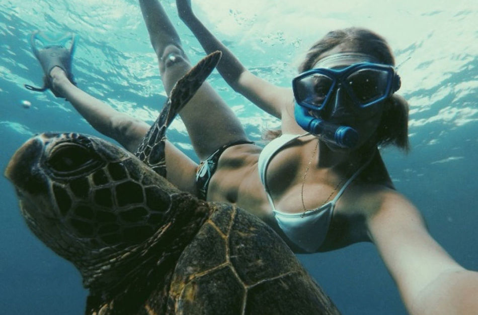 24 of the most original and fun selphies from travel