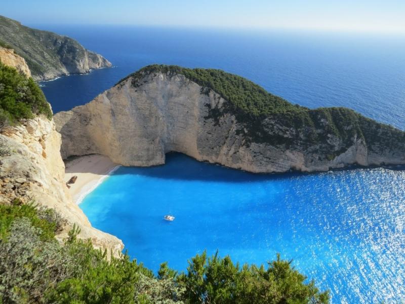 18 impossible beautiful pictures of Greece, after which you will fall in love with her forever