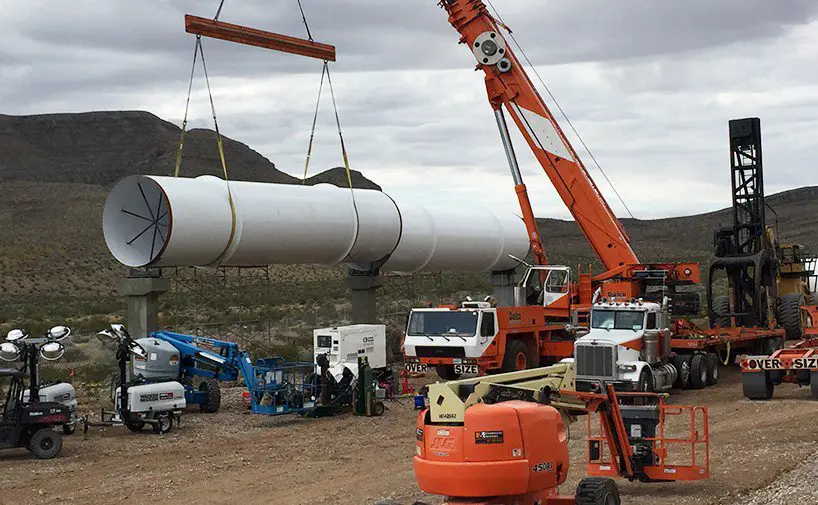 Первый тест Hyperloop