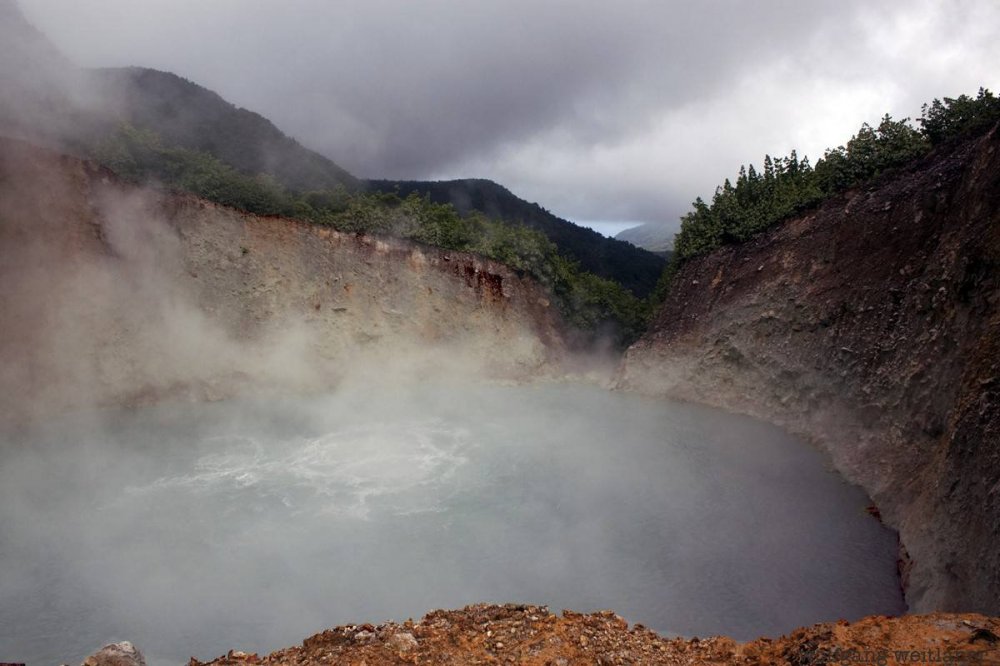 Boiling lake in Dominica 