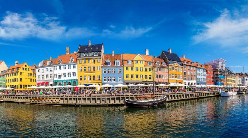 15 beautiful cities on the water that are worth visiting