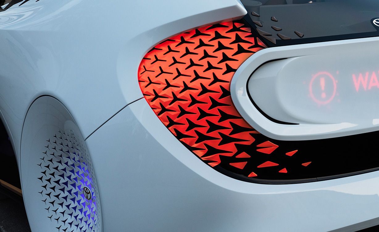 Автомобиль с искусственным интеллектом - Toyota Concept-i