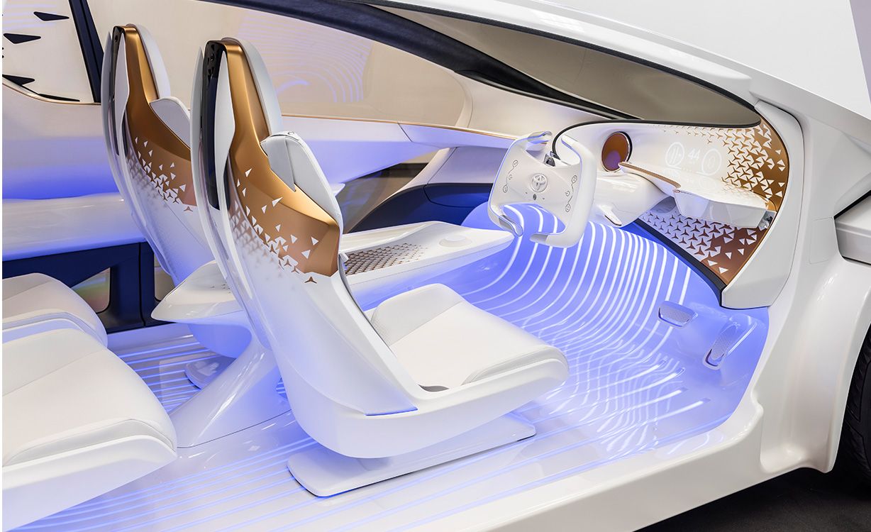 Car with artificial intelligence - Toyota Concept-i