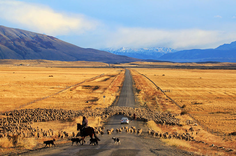 25 stunning images that the world is constantly changing color