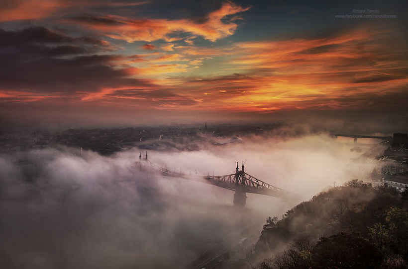 10 фантастических кадров прекрасного Будапешта, утопающего в молочном тумане