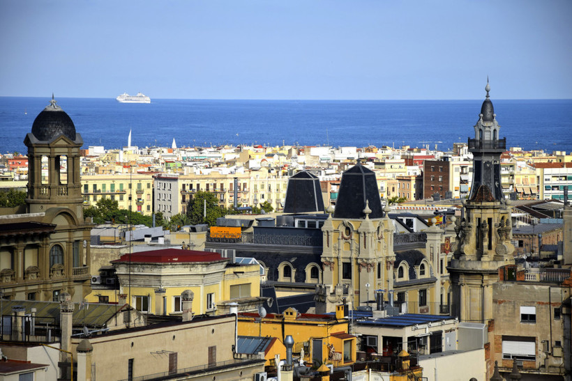 36 amazing photos proving that there is no other city like Barcelona