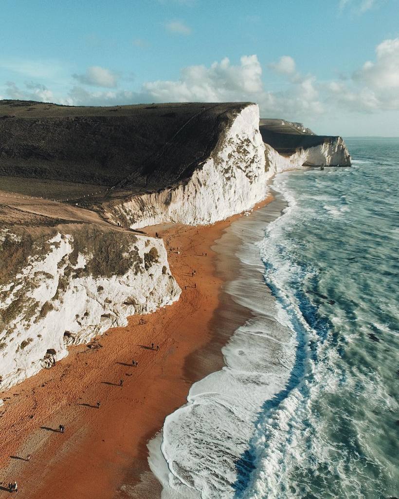 9 наймальовничіших фото берегових ліній, які вам доводилося бачити