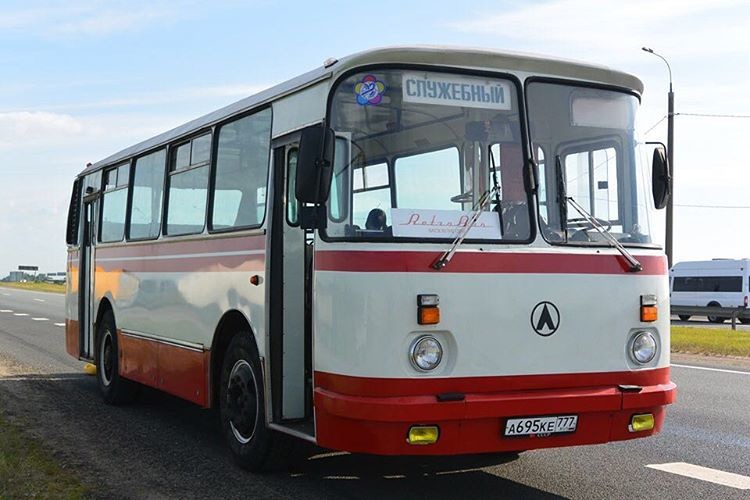 25 photos of buses right from our childhood