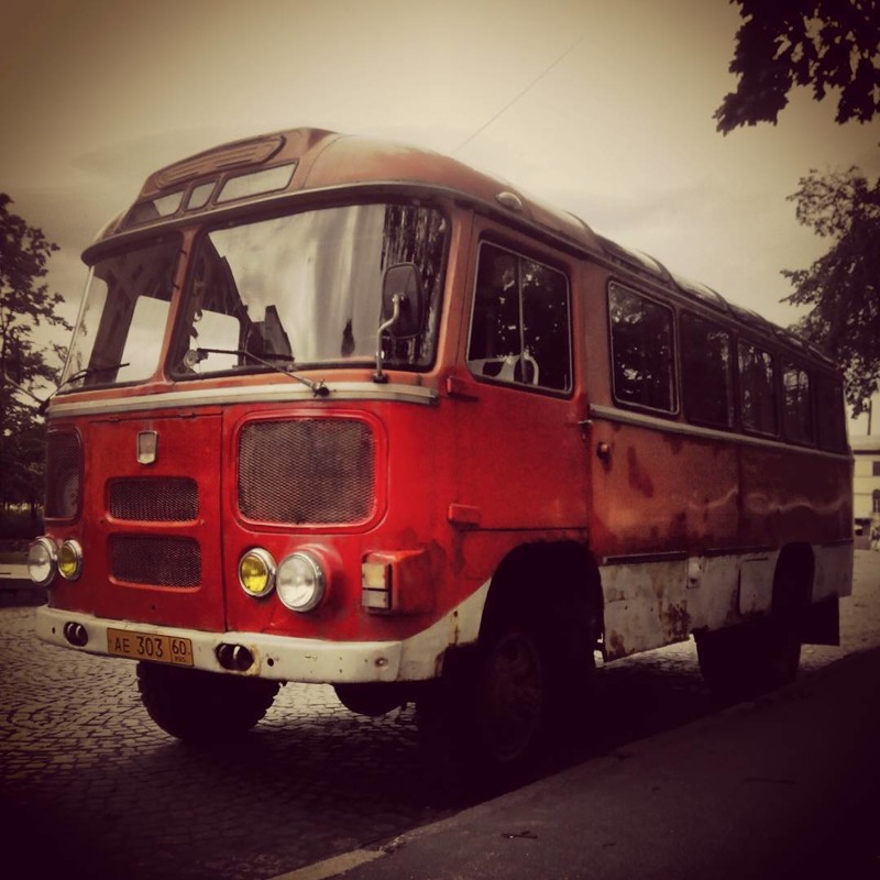 25 фотографий автобусов прямо из нашего детства