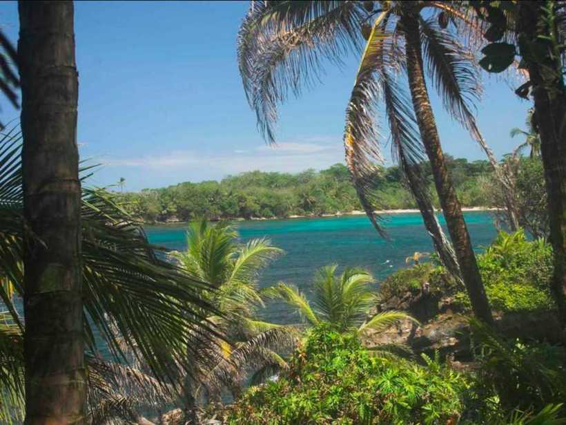 12 райских островов, которые можно купить прямо сейчас