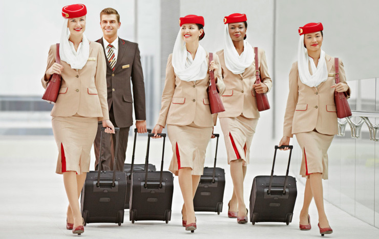 Ось як виглядають і одягаються стюардеси 12 кращих авіакомпаній світу! 